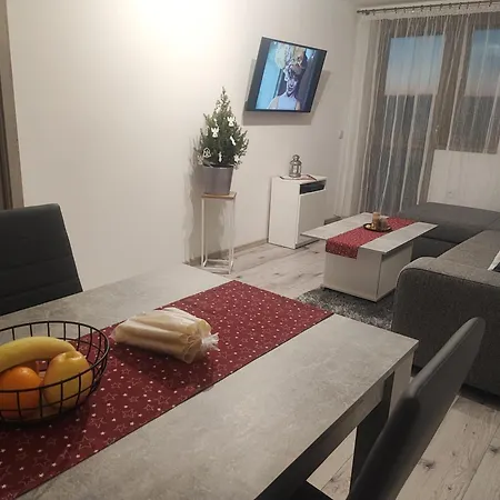Tisa Apartment